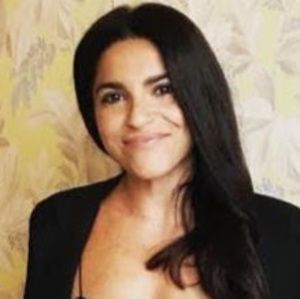 Meet your Posher, Danielle